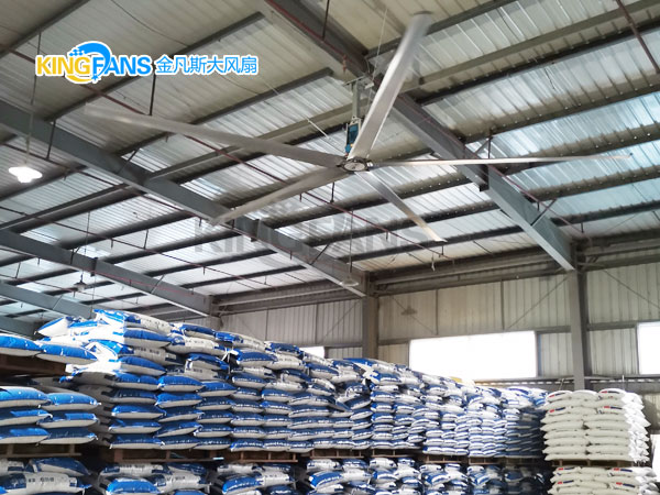 大型工廠安裝工業(yè)節(jié)能風(fēng)扇和中央空調(diào)哪個(gè)更劃算？