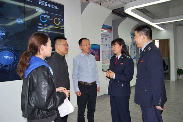 4ad9bd59c8b24cb190b95be82c643c7f.jpg 4ad9bd59c8b24cb190b95be82c643c7f.jpg